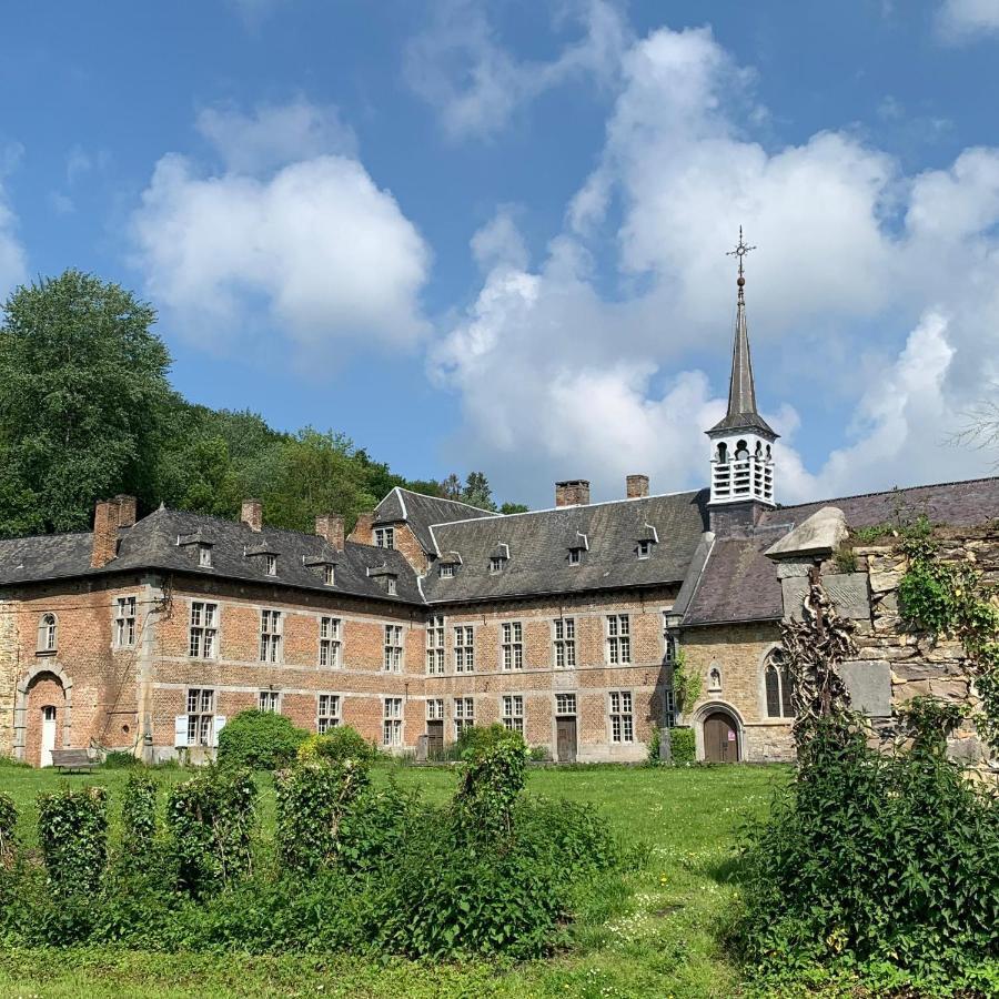 La Porterie De L'Abbaye De Marche Les Dames Namur Exterior photo